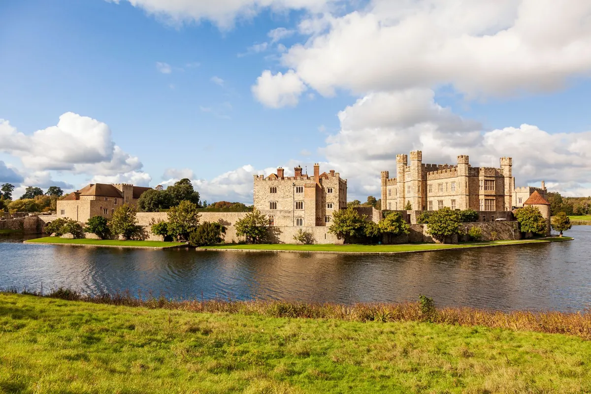 Leeds Castle vs Hever Castle: Which Kent Castle Day Out Is Worth the Ticket Price?
